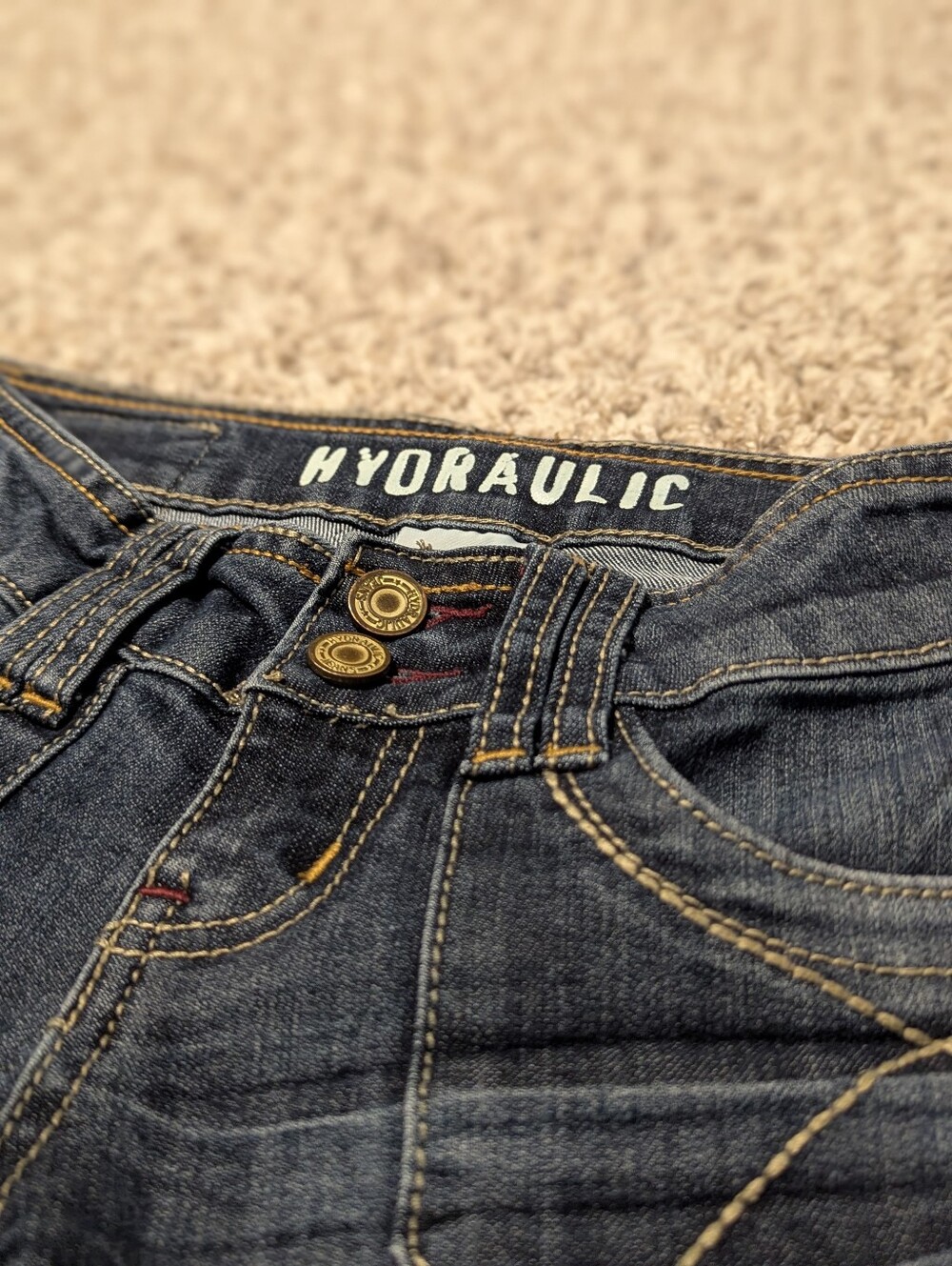 Vintage 2003 Hydraulic Flare Leg Jeans *Mint Condition* Porkchop Pockets Size 1 - Picture 5 of 6